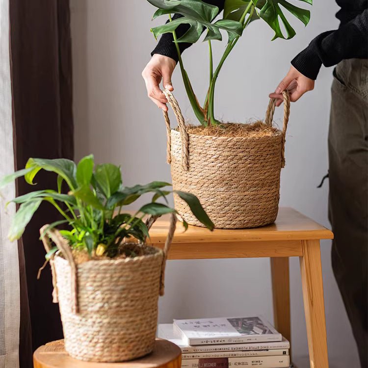 Cottage Seagrass Planter Basket