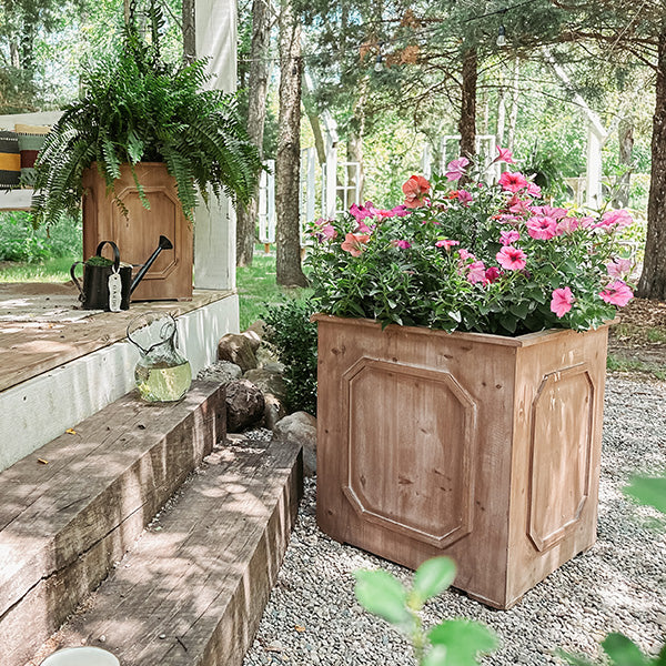 Willow Creek Wooden Planters (Set of 2)